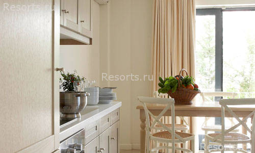 Plaza Spa Suites 18